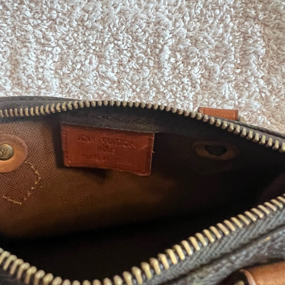 Vintage Louis Vuitton Monogram Mini Speedy Purse - Picture 3 of 8